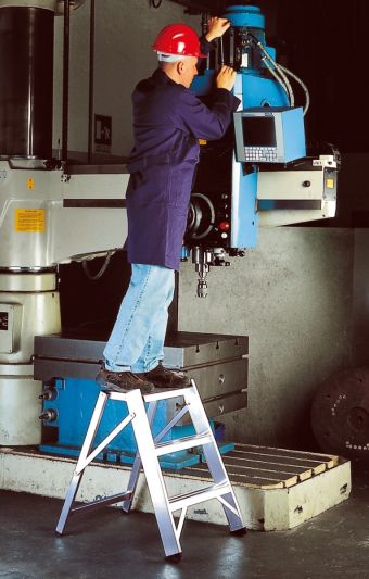 Frigerio sgabello pieghevole con piattaforma SCA 6027