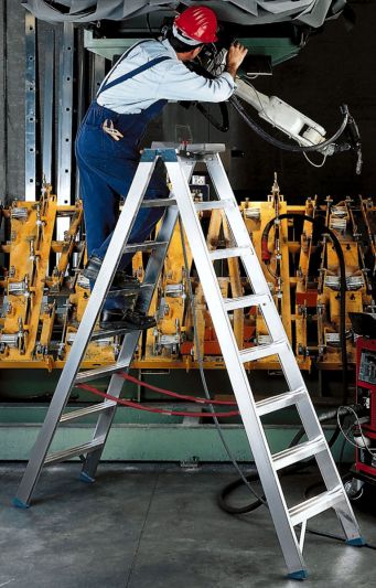 Frigerio scala professionale a cavalletto a doppia salita 6015/05